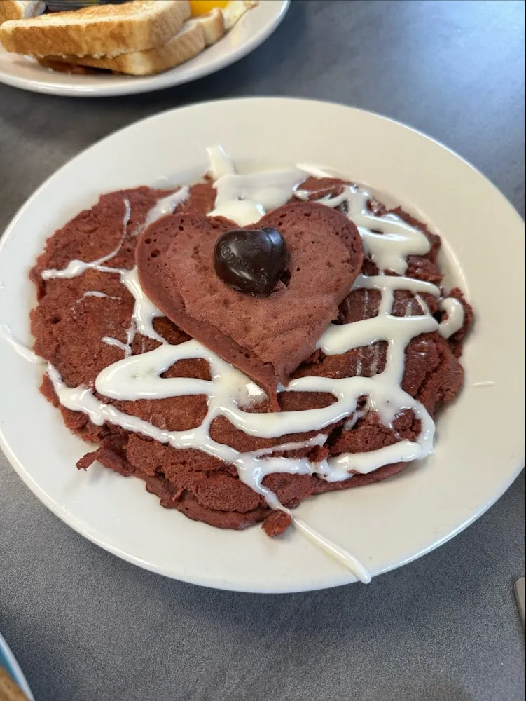 Red Velvet Pancake